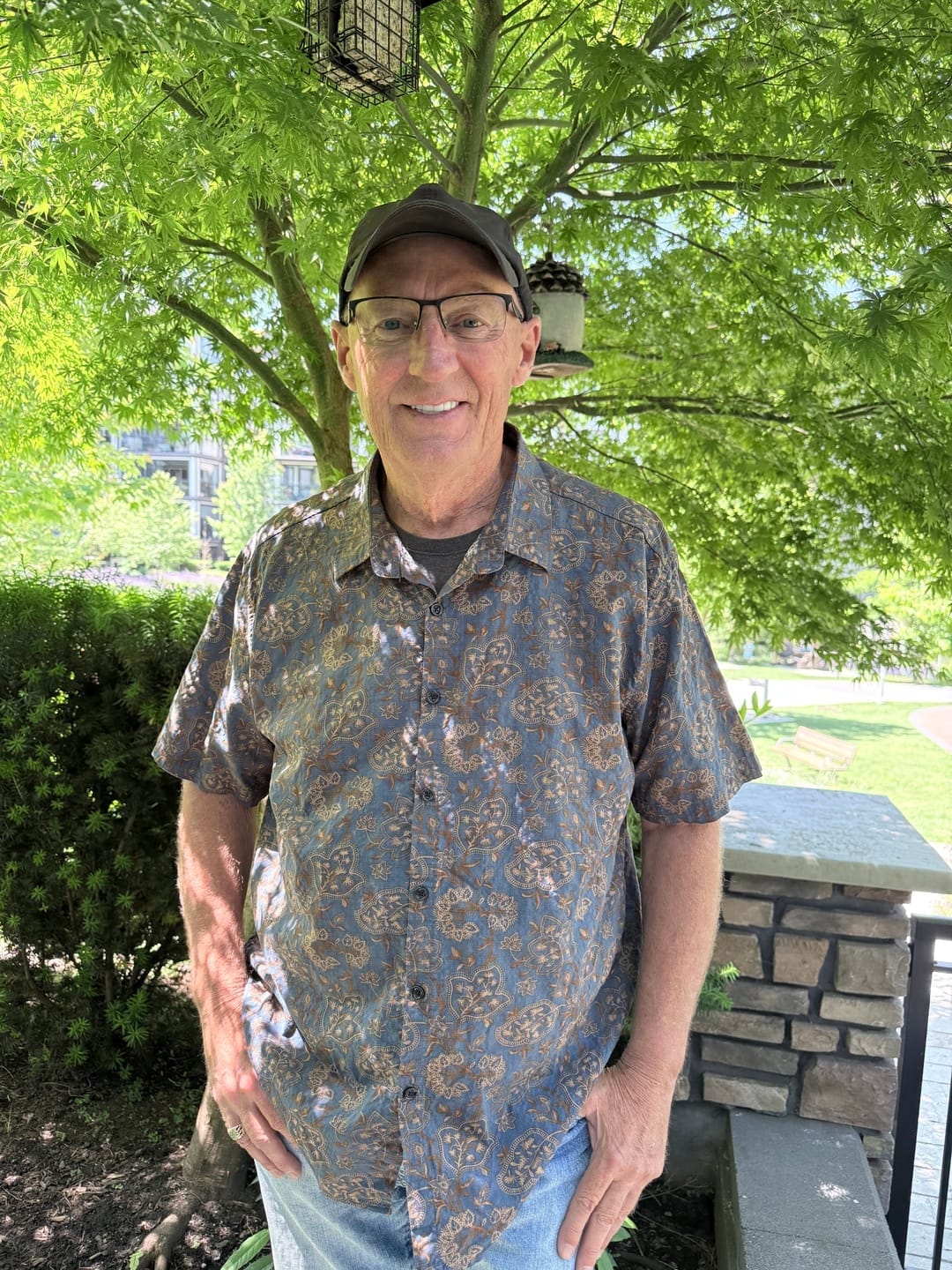 Customer photo review of Herren Kurzarmhemd mit Blumenmuster aus Baumwolle