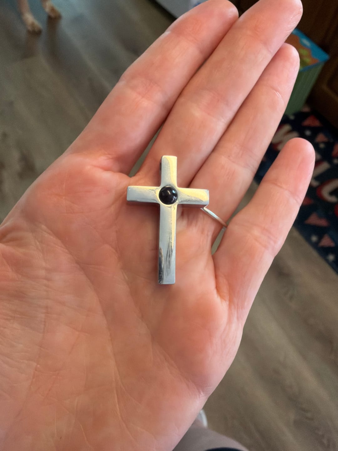 Customer photo review of Custom Photo Projection Divine Cross Pendant Necklace