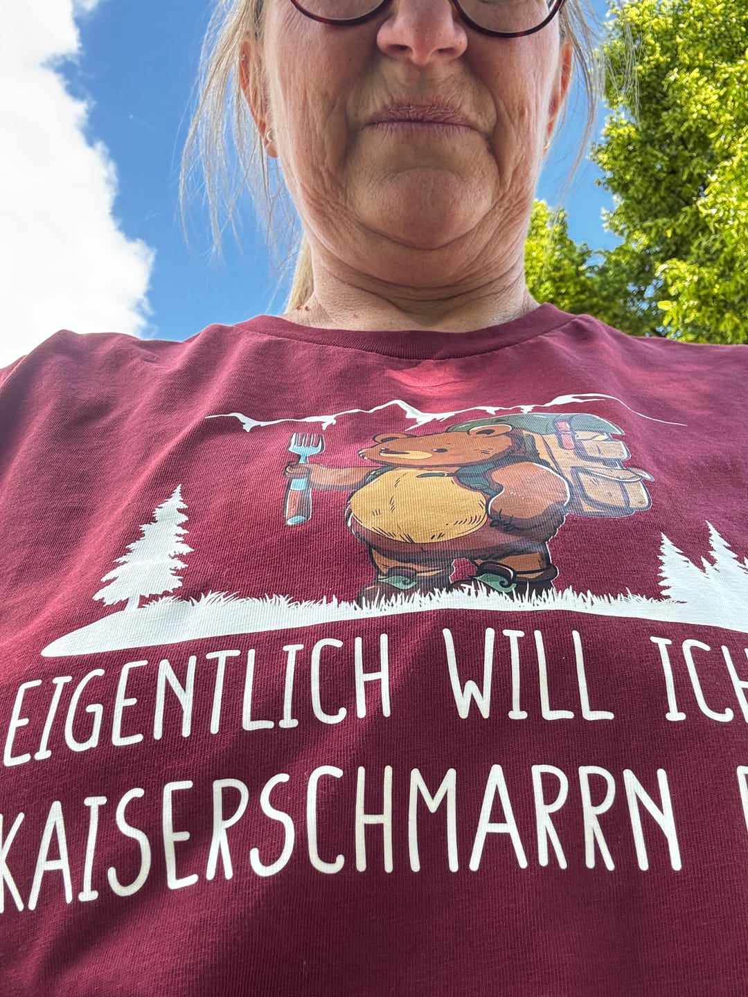 Customer photo review of Kaiserbär T-Shirt Unisex