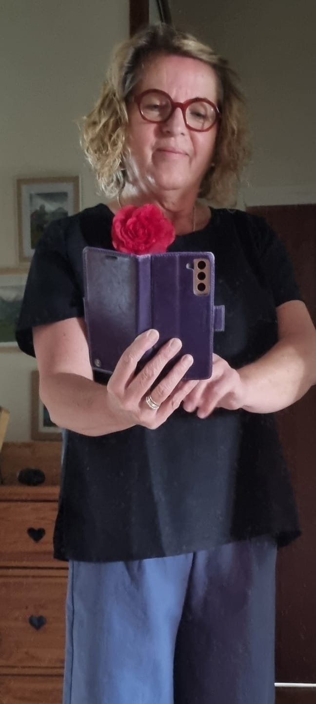 Customer photo review of Blouse Emeline en lin noir