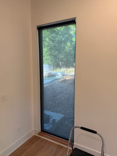 Customer photo review of SmartWings Motorized Light Filtering Roller Shades 60%/70% Blackout Twilight