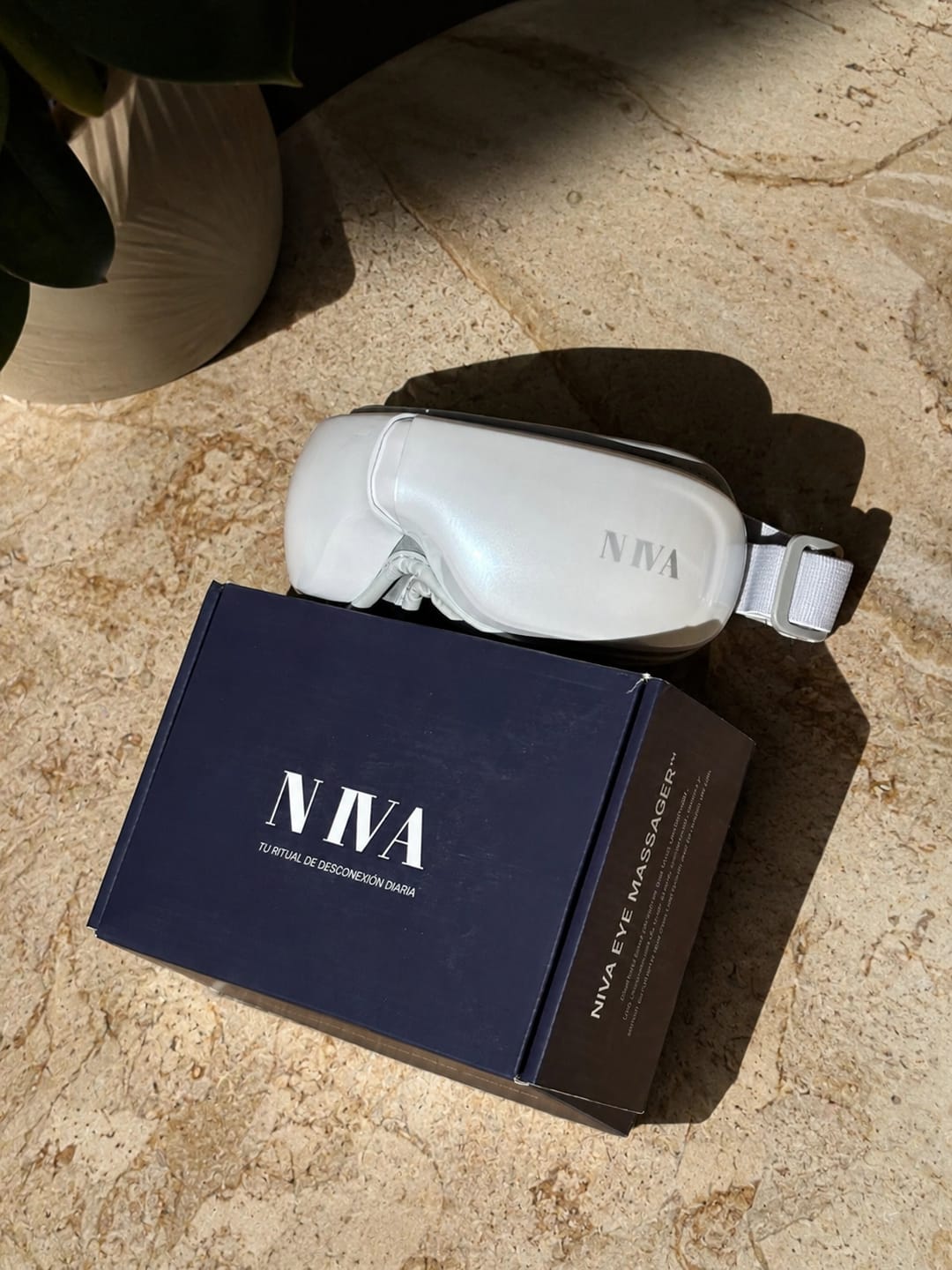 Customer photo review of NivaEyeMassager® Presioterapia Ocular Avanzada