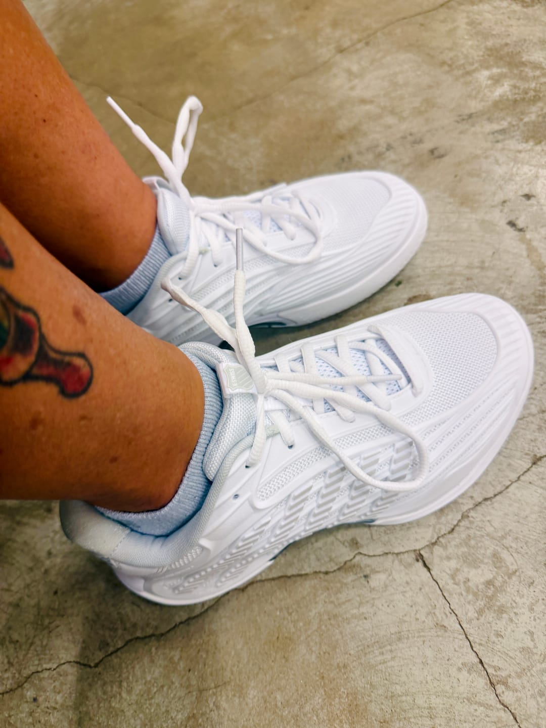 Customer photo review of 94606-162-W | HYPERCOURT EXPRESS 3 WIDE | WHITE/DAWN BLUE/SILVER