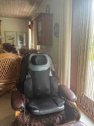 Customer photo review of ShiatsuComfort+ – Elektrisk massasjestol med Shiatsu-funksjon