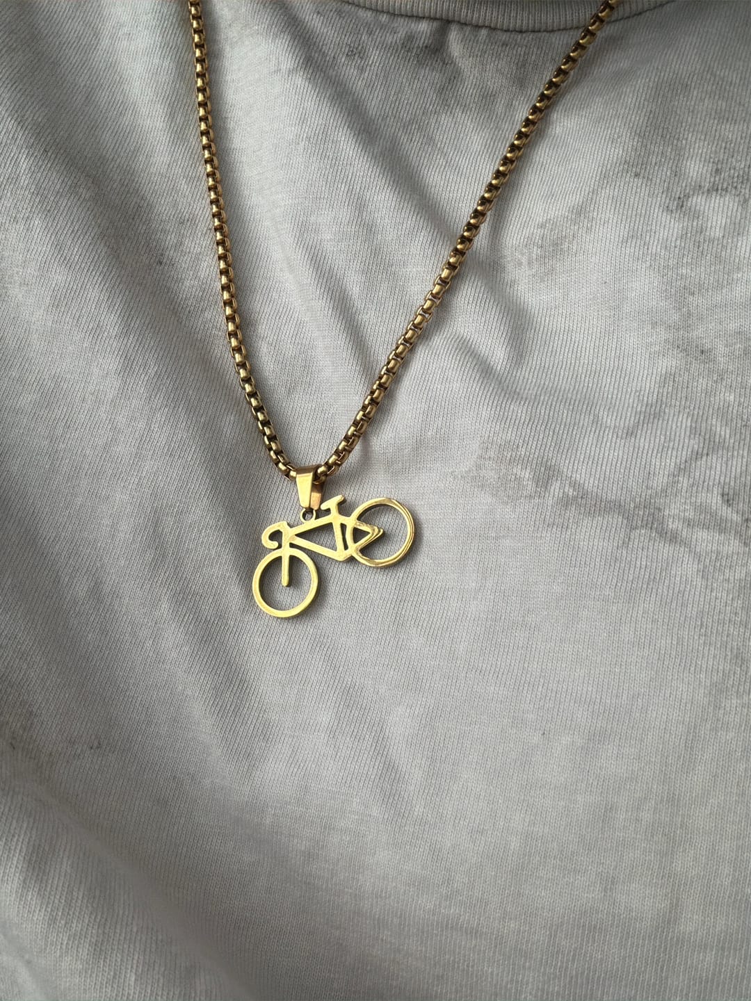 Customer photo review of Cycolinks Road Bike Necklace | Road Cycling Enthusiast Jewelry