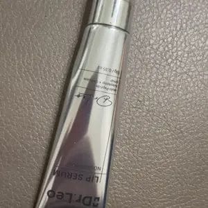 Customer photo review of Peptides Nourishing Lip Serum