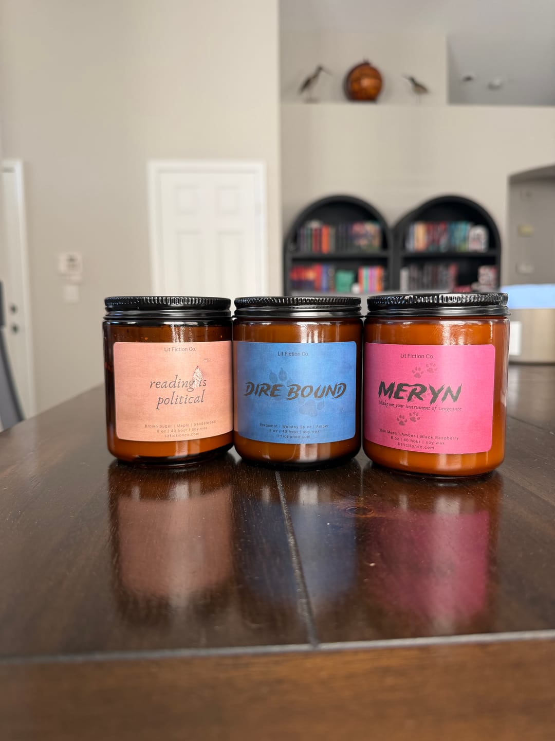 Customer photo review of Dire Bound Licensed Candle | Sable Sorensen | The Wolves Of Ruin