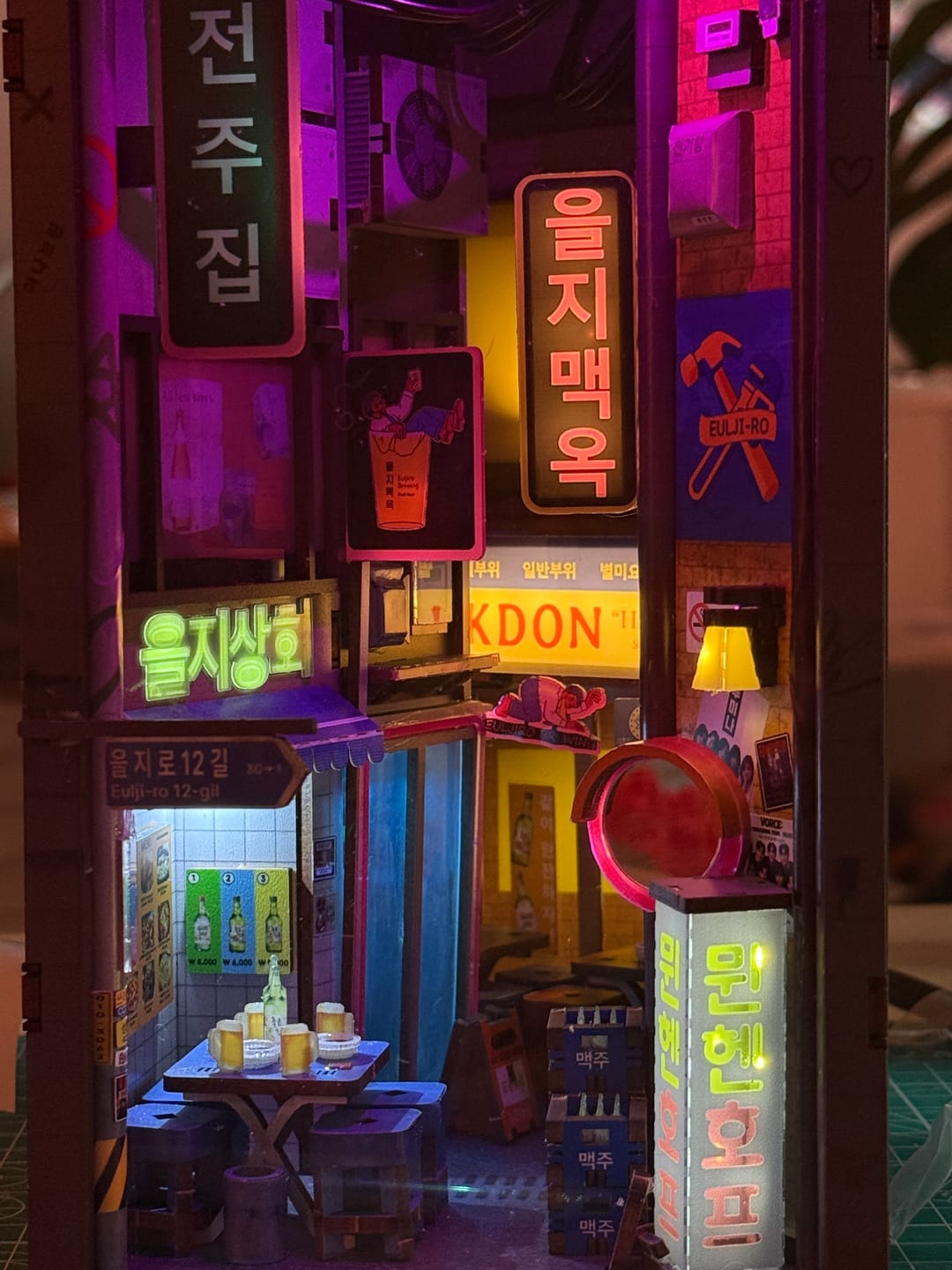 Customer photo review of Seoul Hipjiro Book Nook Kit
