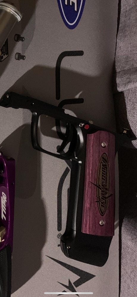 Customer photo review of Adrenaline Luxe Mechanical Grips