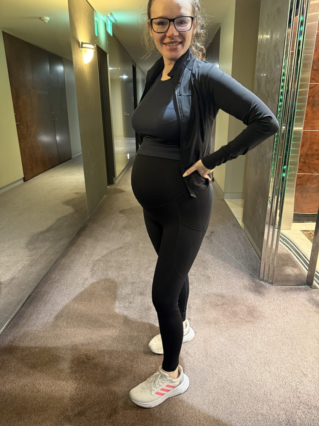 Customer photo review of Pregnancy & Postpartum compression garments