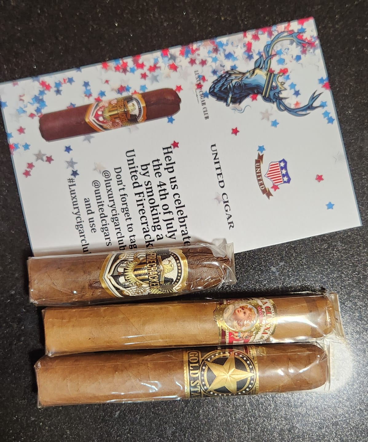 Customer photo review of Core Subscription Luxury Cigars Monthly