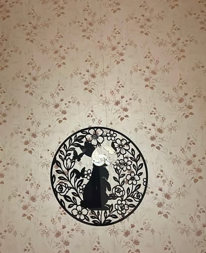 Customer photo review of Floral Rabbit Round Wall Décor
