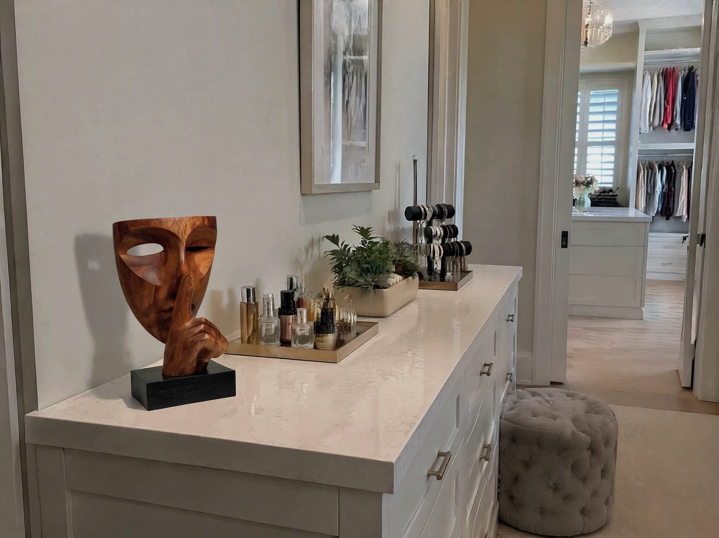 Customer photo review of Polished Silence Mask Sculpture