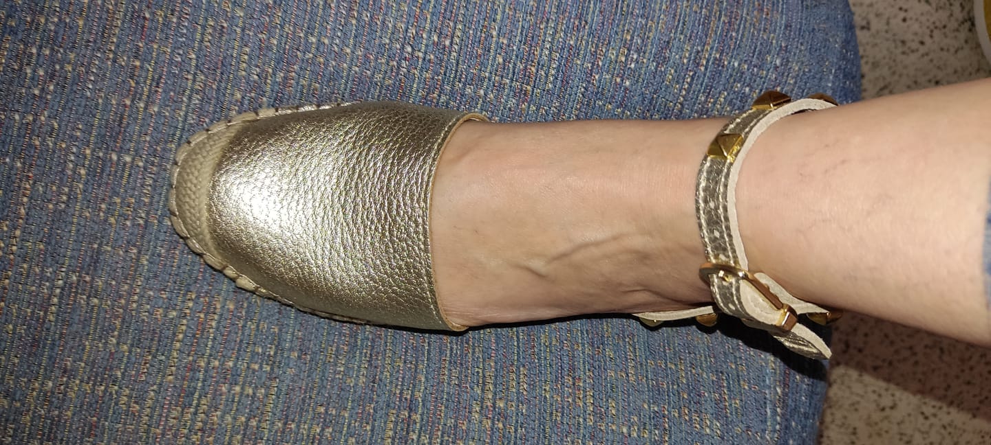 Customer photo review of Alpargata Natalia Oro