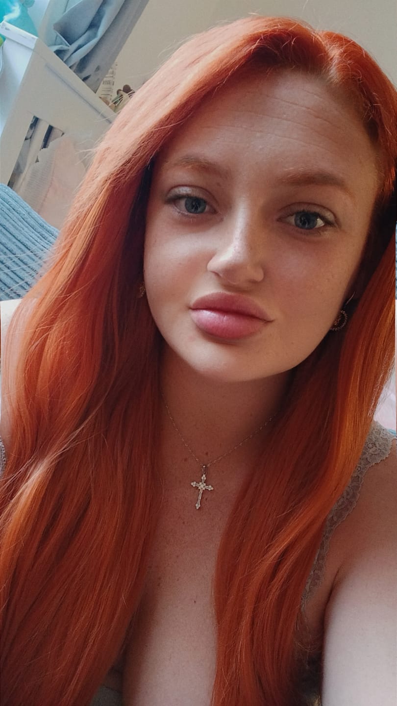 Customer photo review of 26” 210g Tape-In Weft Bio-Protein Fibre Vibrant Ginger