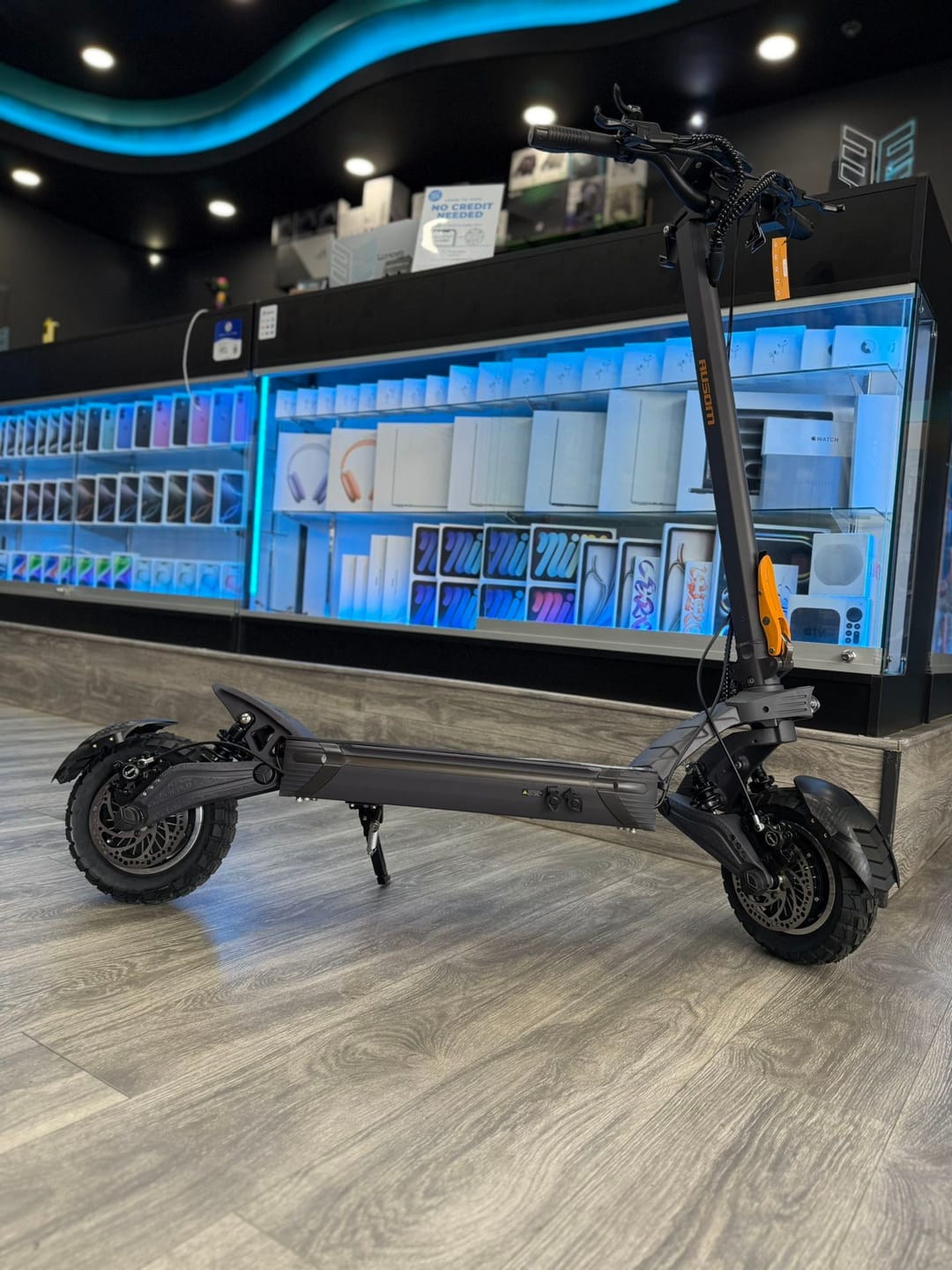 Customer photo review of Ausom F1 Max Electric Scooter