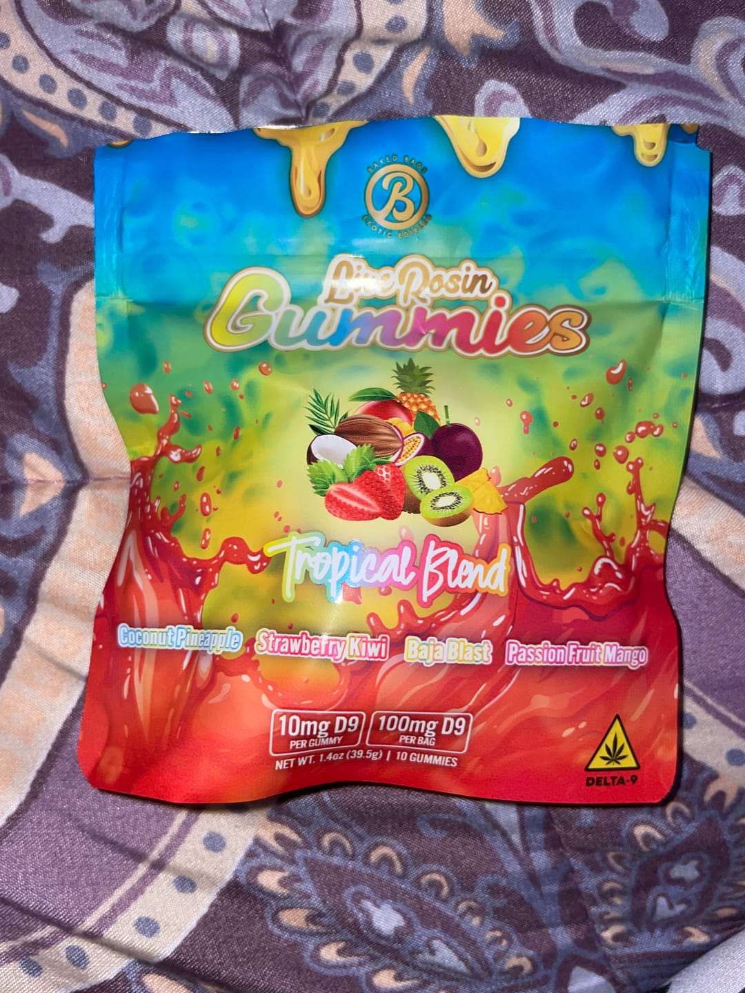 Customer photo review of Tropical Blend Live Rosin Gummies