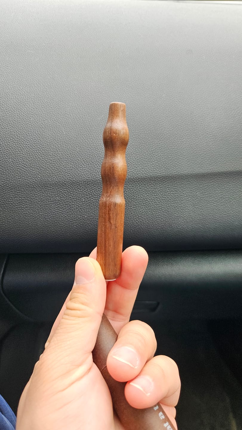 Customer photo review of Lio Plus Walnut