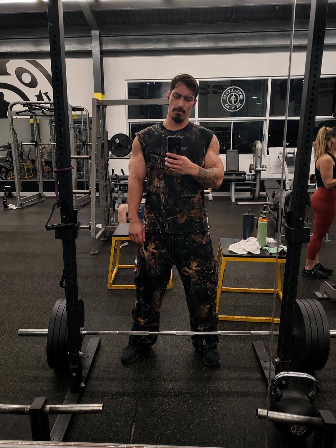 Customer photo review of 2033 - Heritage Camo Cargo Sweats