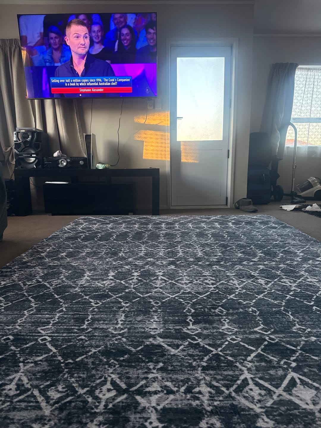 Customer photo review of Deluxe Shaggy Relax Mat - 35mm Memory Foam Base