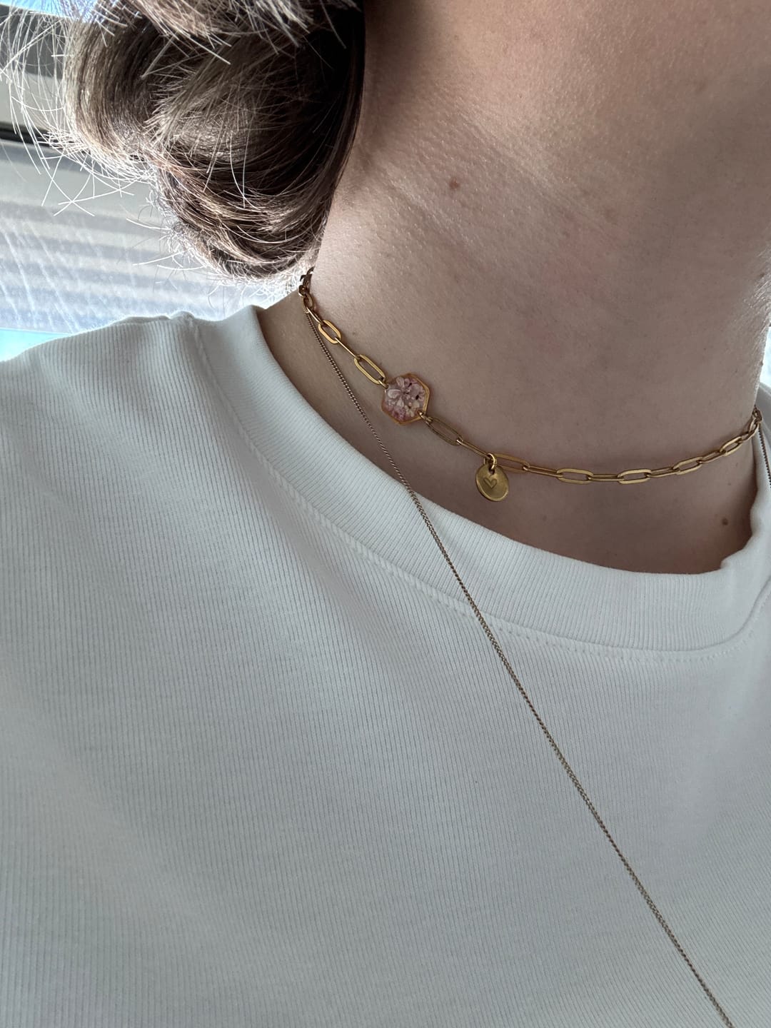 Customer photo review of Altıgen Mor Çiçekli Choker