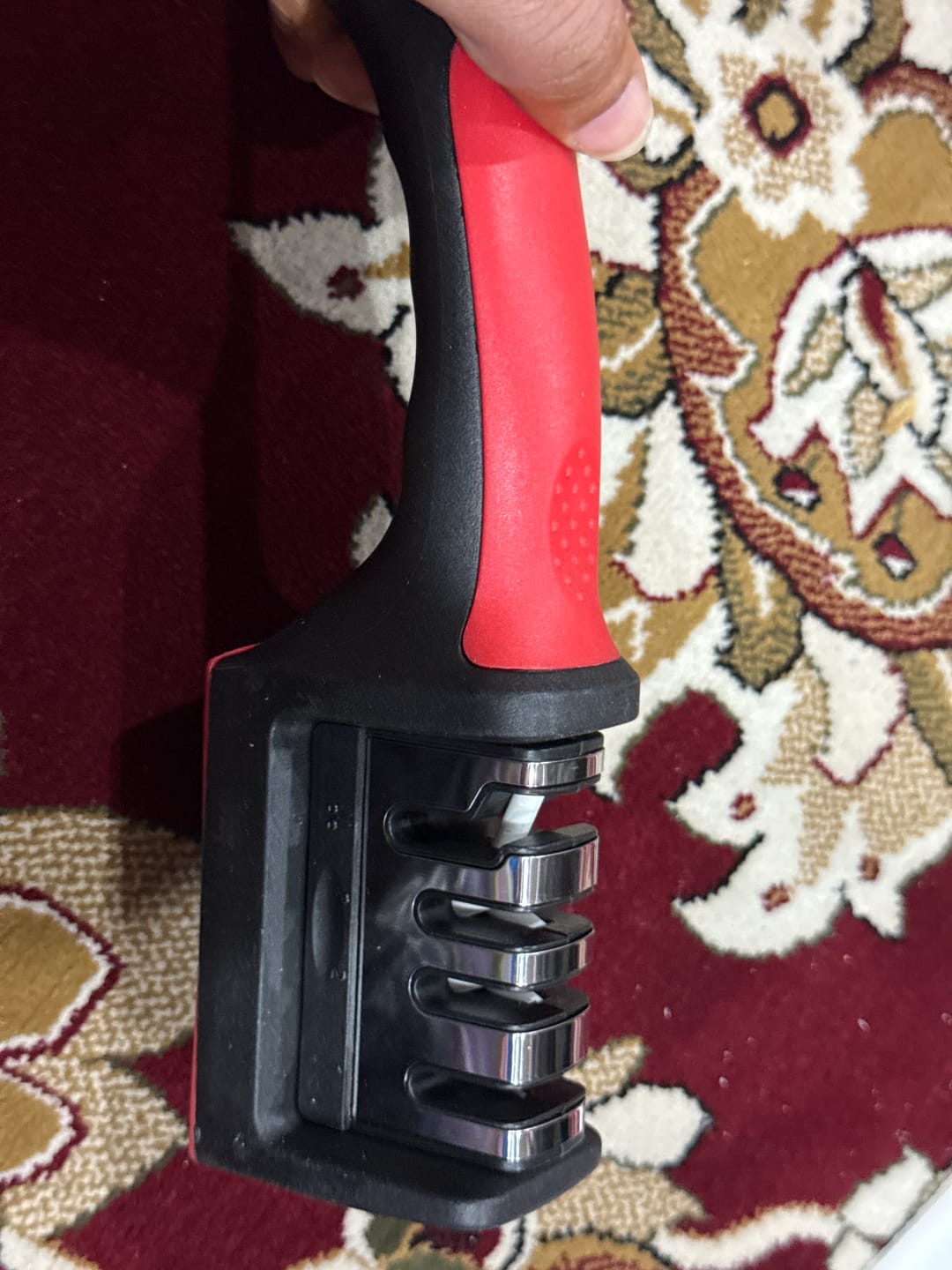Customer photo review of 4-in-1 Kitchen Knife Sharpener Manual Professional Knife Sharpening Tool for Chef Knives & Scissors