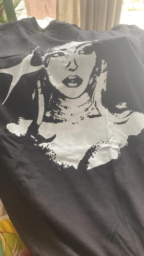Customer photo review of CARNIVL™ T-Shirt Black