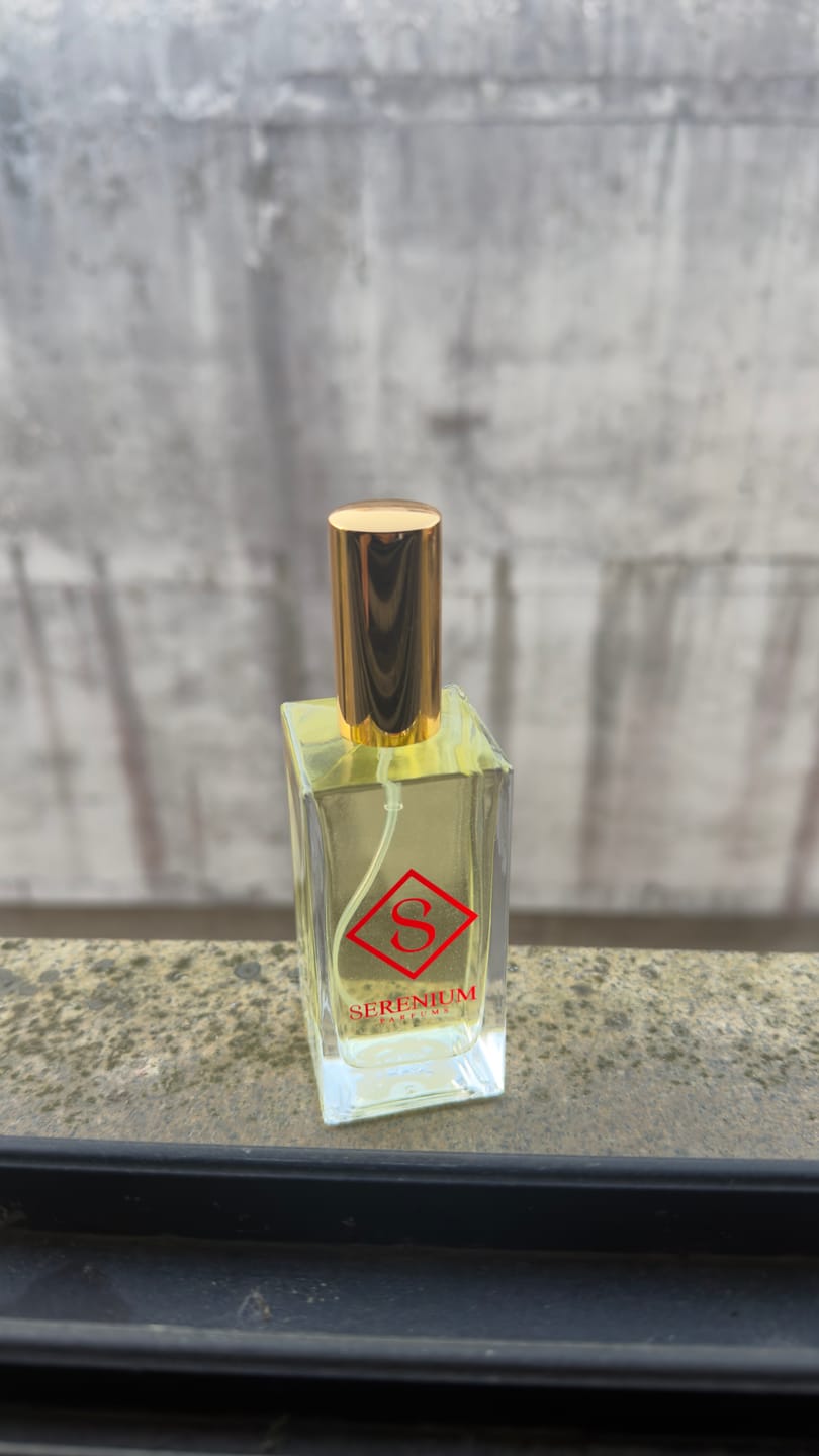 Customer photo review of SF8 - Recuerda a Valentino Donna - 100ml