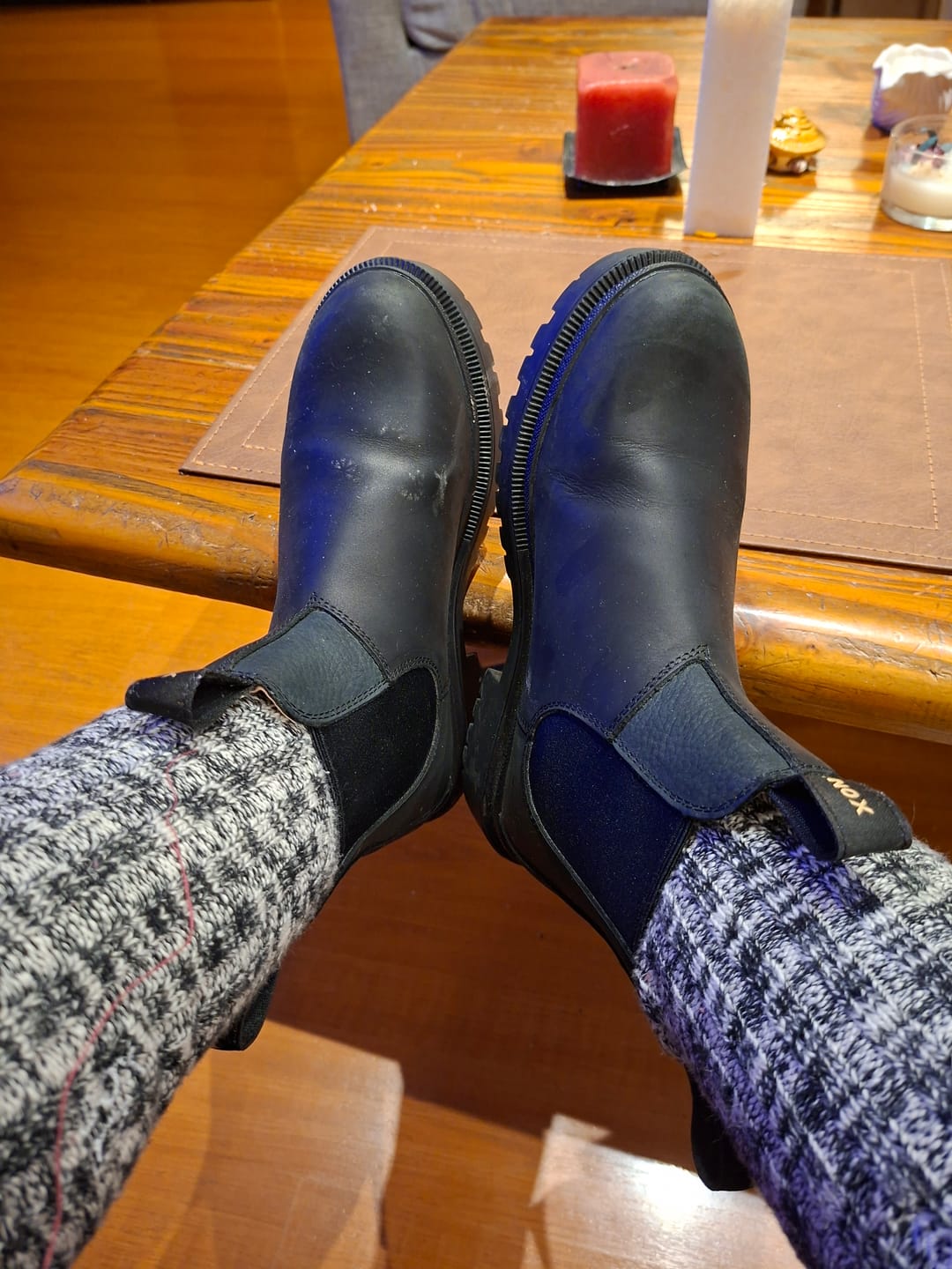 Customer photo review of Calcetín Classic Unisex Café