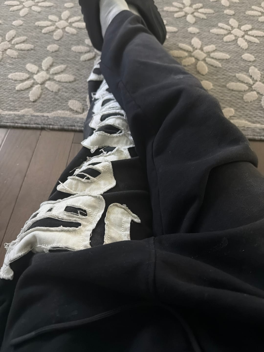 Customer photo review of 2127 - Big Patch Sweats
