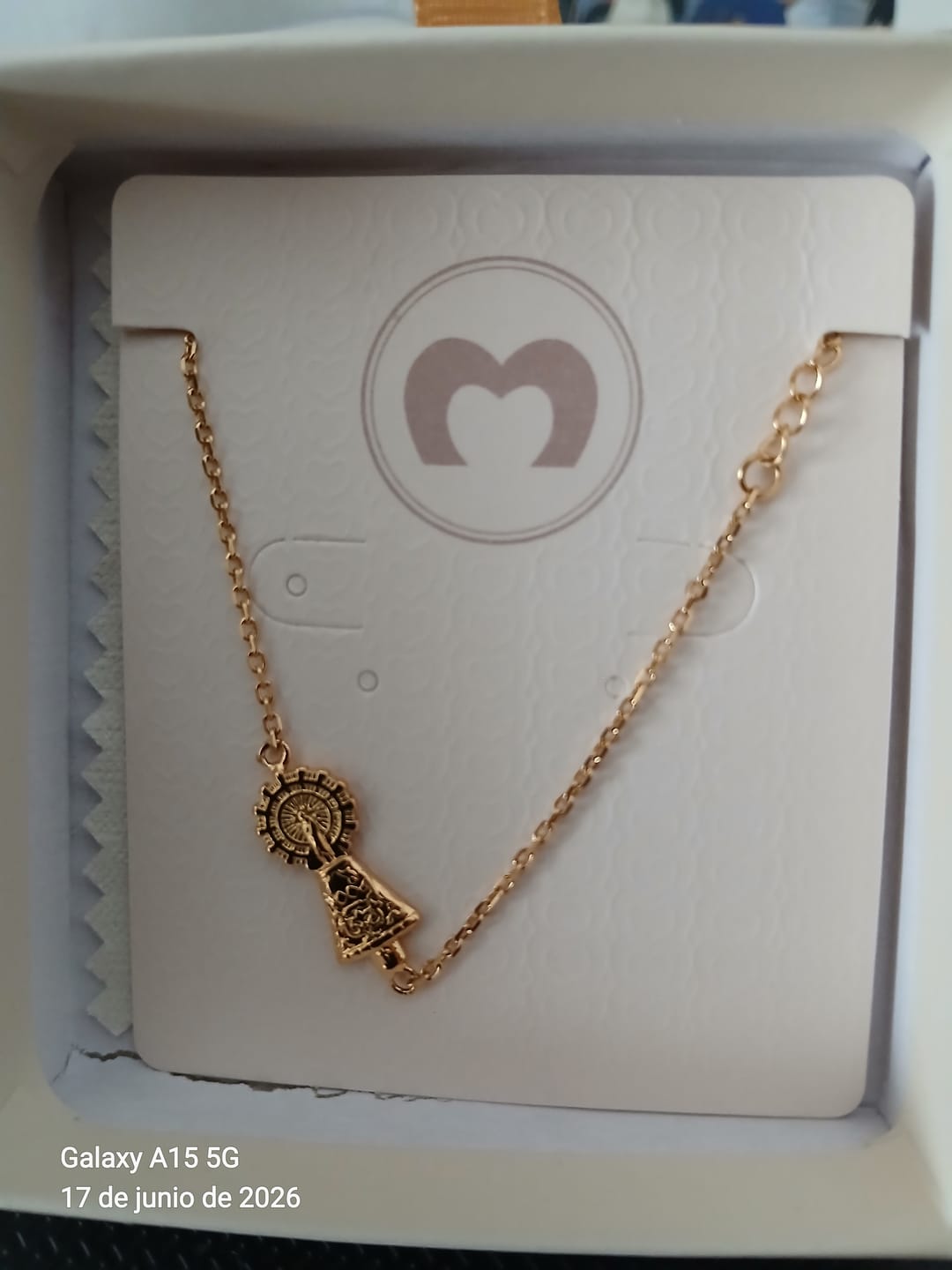 Customer photo review of Pulsera Virgen del Pilar