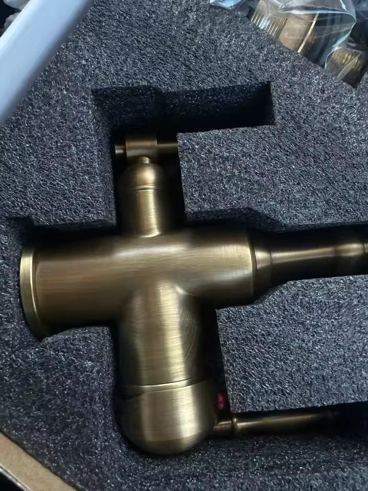 Customer photo review of Robinet de cuisine 3 voies vintage en laiton or brossé AURÉLIA