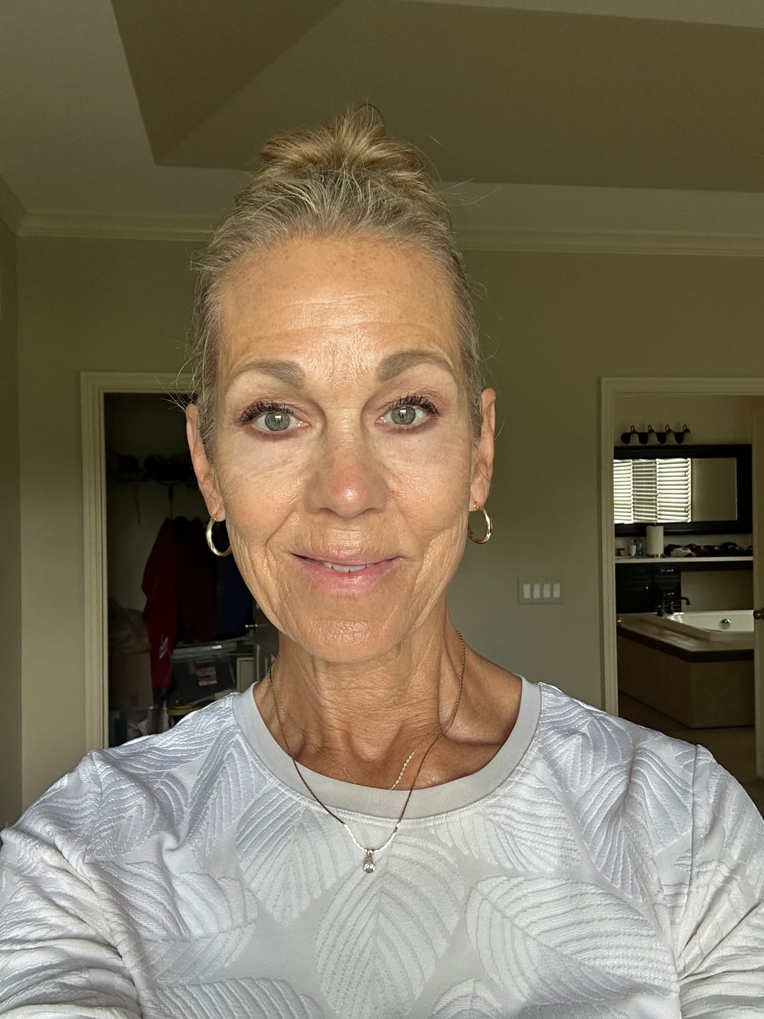 Customer photo review of Besque® Magic Body Oil XL - Unscented