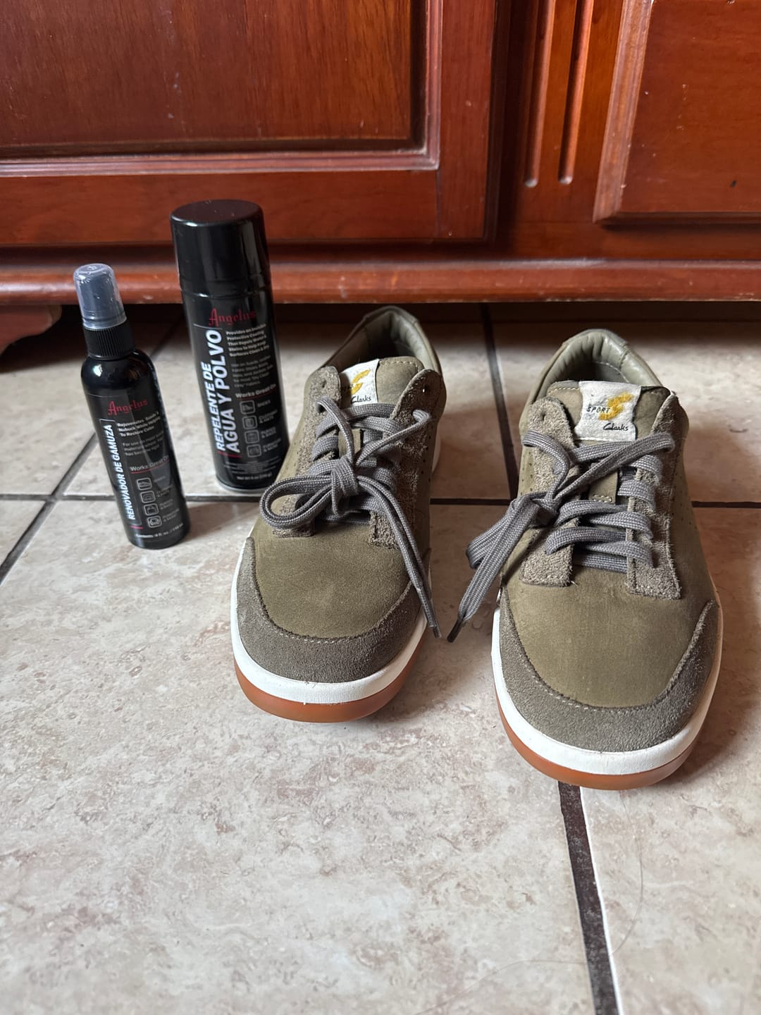 Customer photo review of Renovador de gamuza Angelus (suede renew)