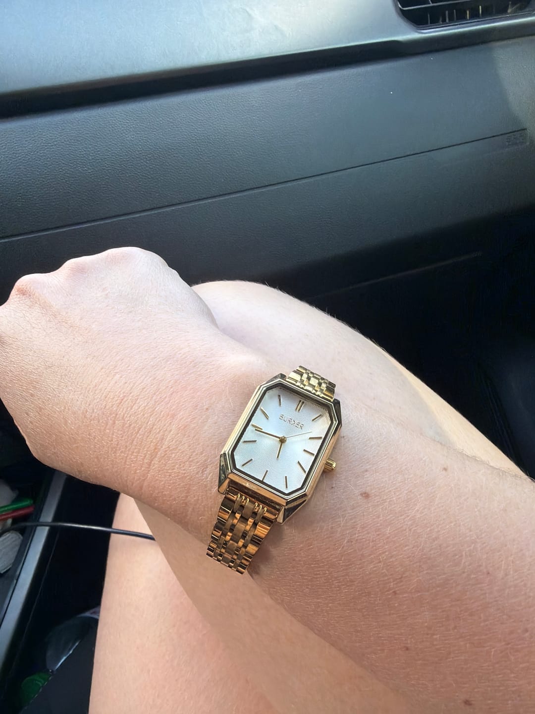 Customer photo review of Isabell Gold