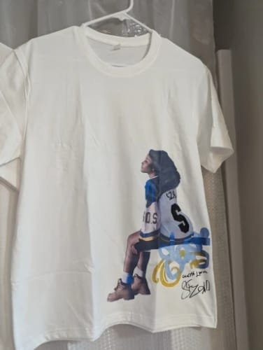 Customer photo review of CARNIVL™ "How Can I Snooze" T-shirt