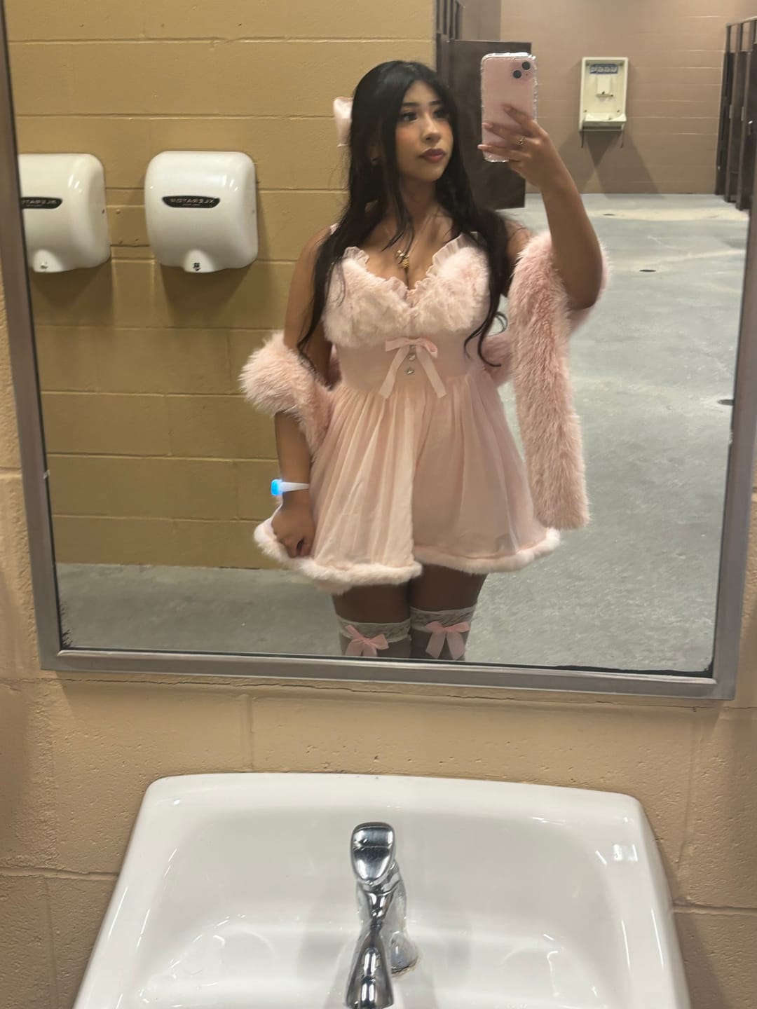 Customer photo review of Rosé Princess Fur Chiffon Babydoll Dress