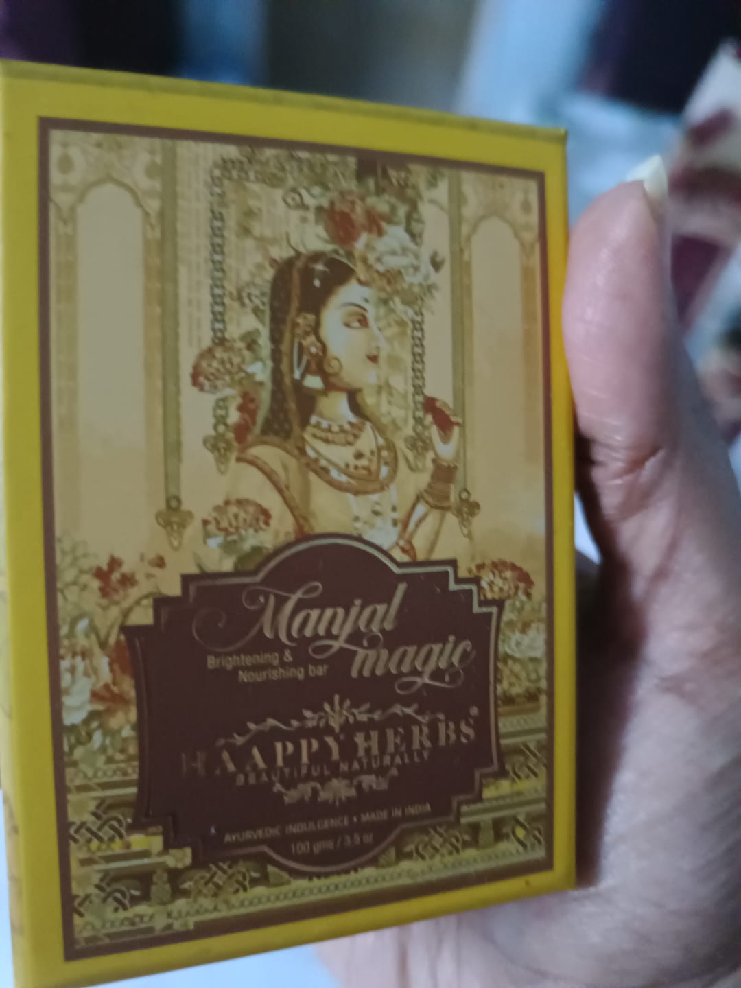 Customer photo review of Manjal Magic Luxury Soap Bar
