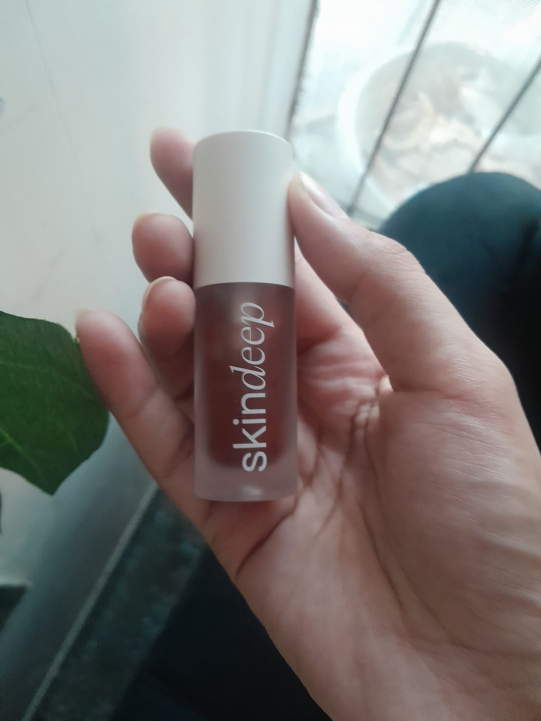 Customer photo review of Gloss POP™ - High-Shine Lip Gloss