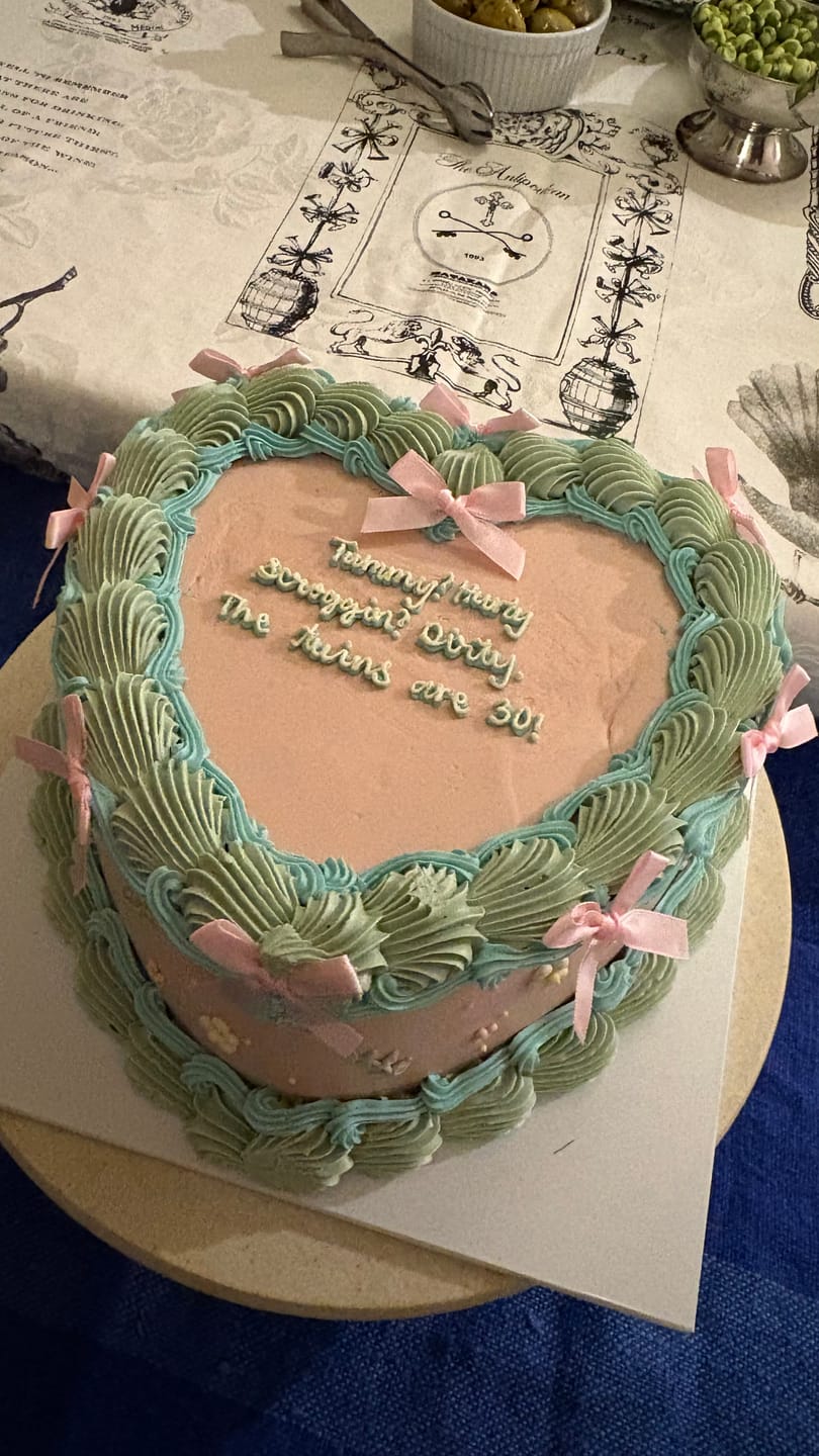 Customer photo review of holly