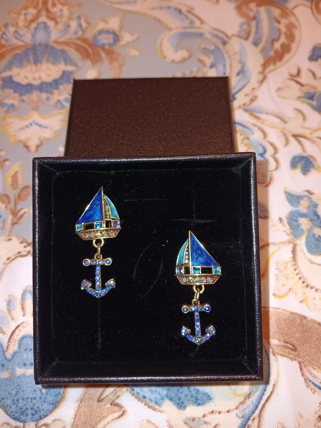 Customer photo review of HEIDI DAUS® “Smooth Sailing” Crystal Sailboat & Anchor Drop Earrings