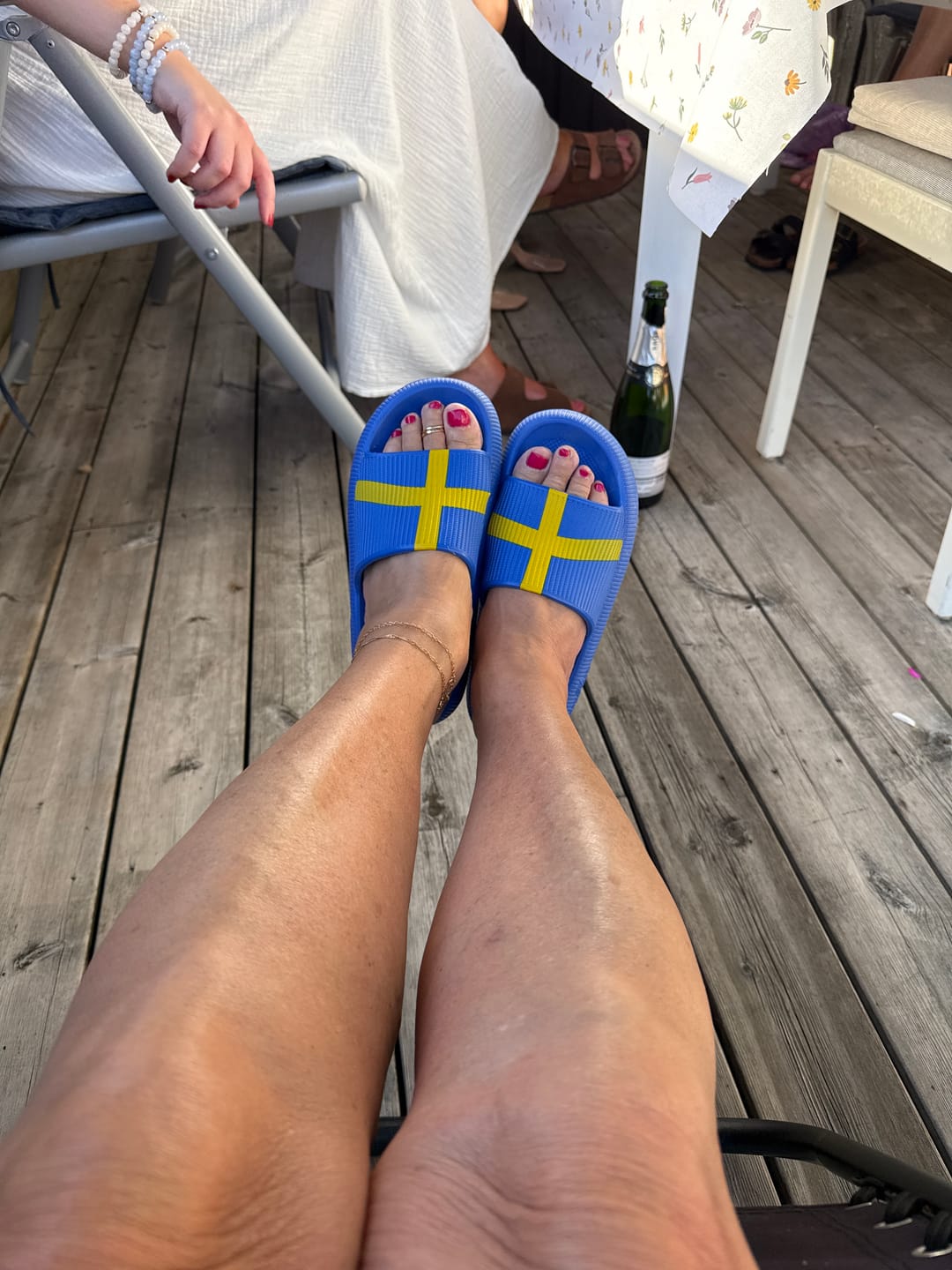 Customer photo review of HappyFlops World Cup