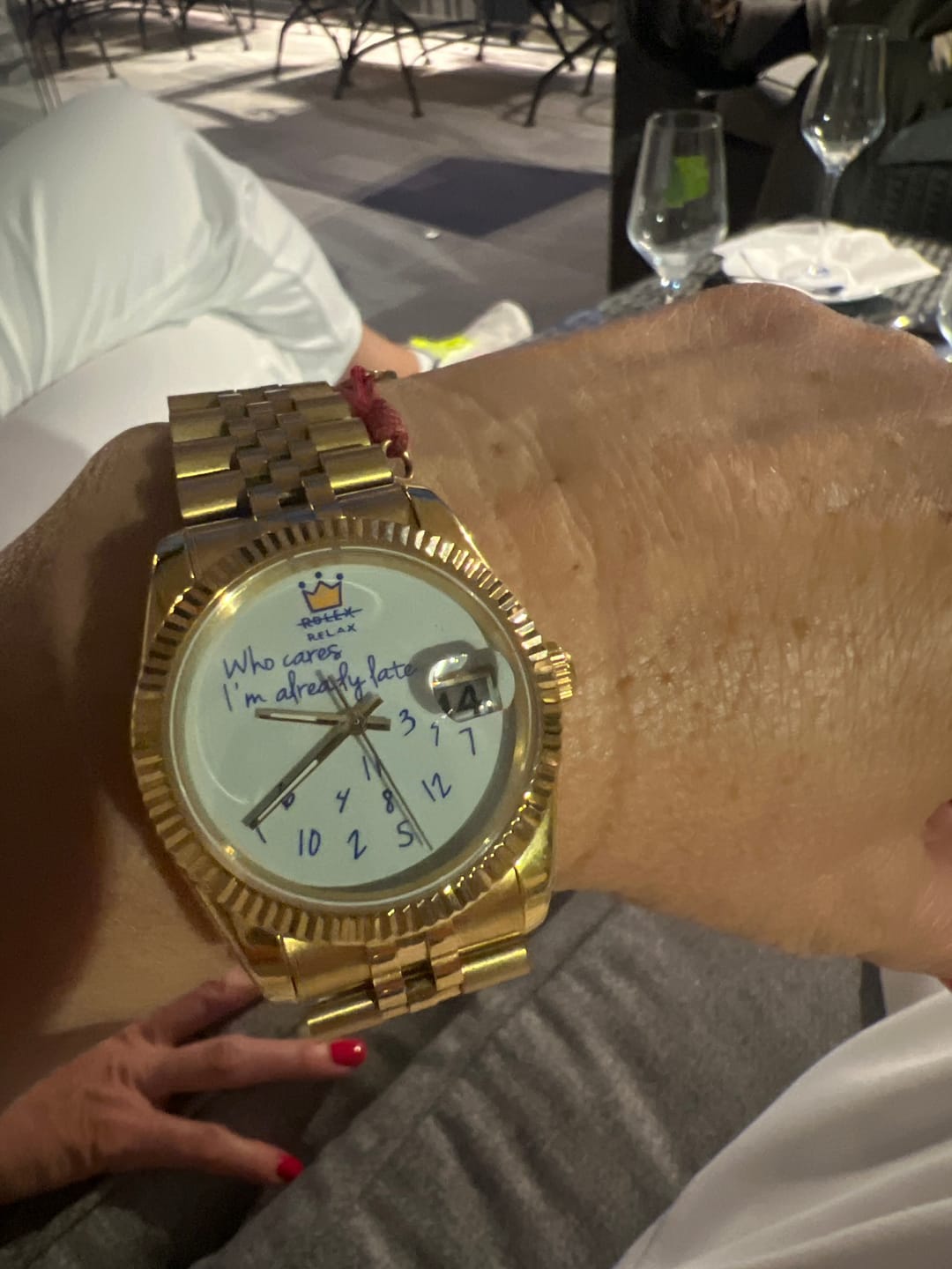 Customer photo review of EONDATE CLASSIC WATCH