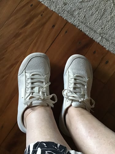 Customer photo review of Hyacinth - Barefoot Shoes