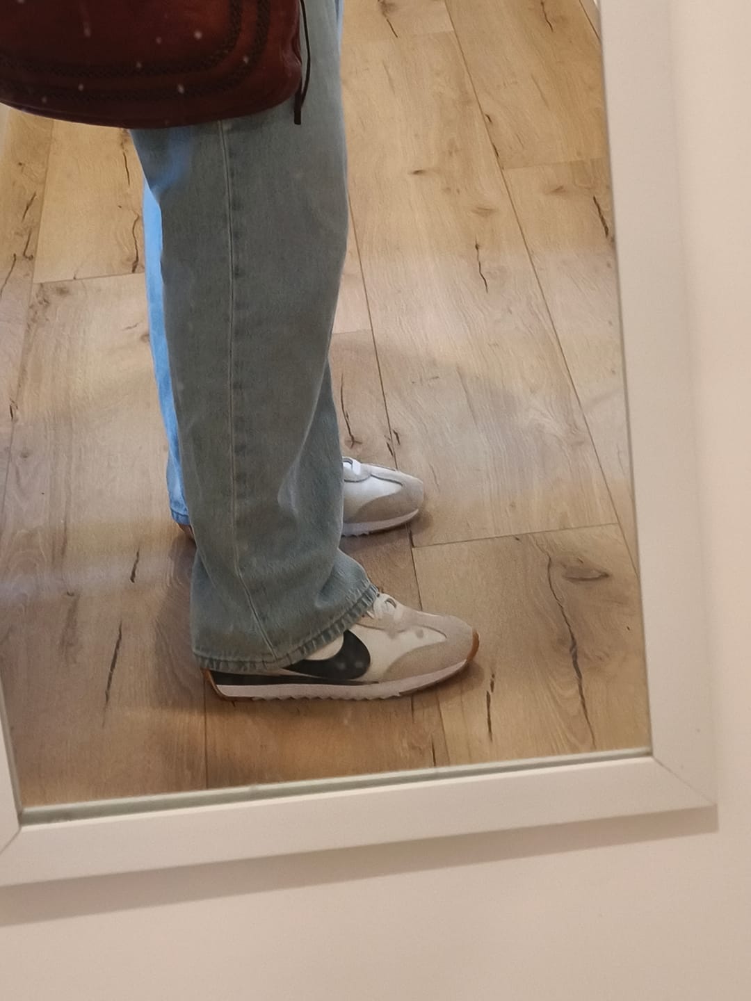 Customer photo review of Nike Pacific White Platinum Tint Wmns