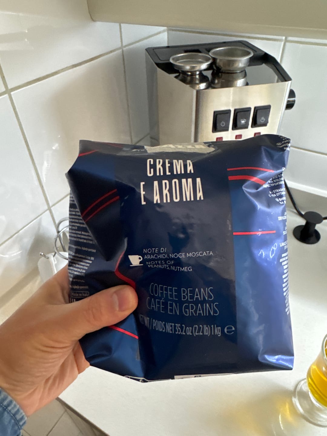 Customer photo review of Lavazza Crema e Aroma 1 kg Grano Entero