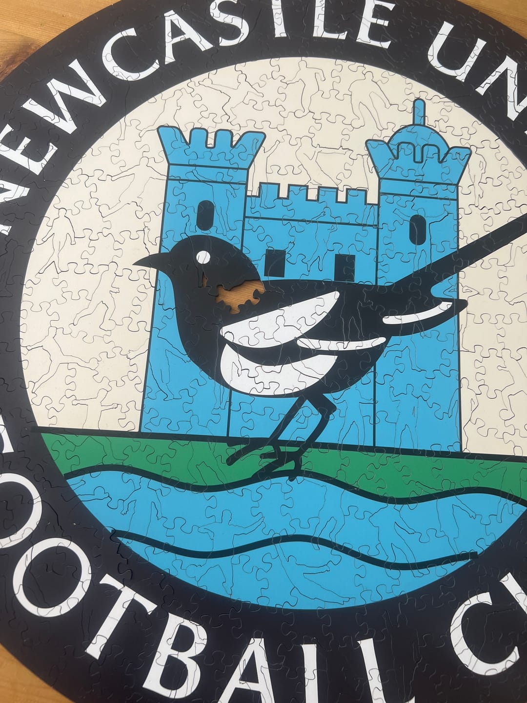 Customer photo review of Newcastle United FC® Retro Crest - Wooden Puzzle