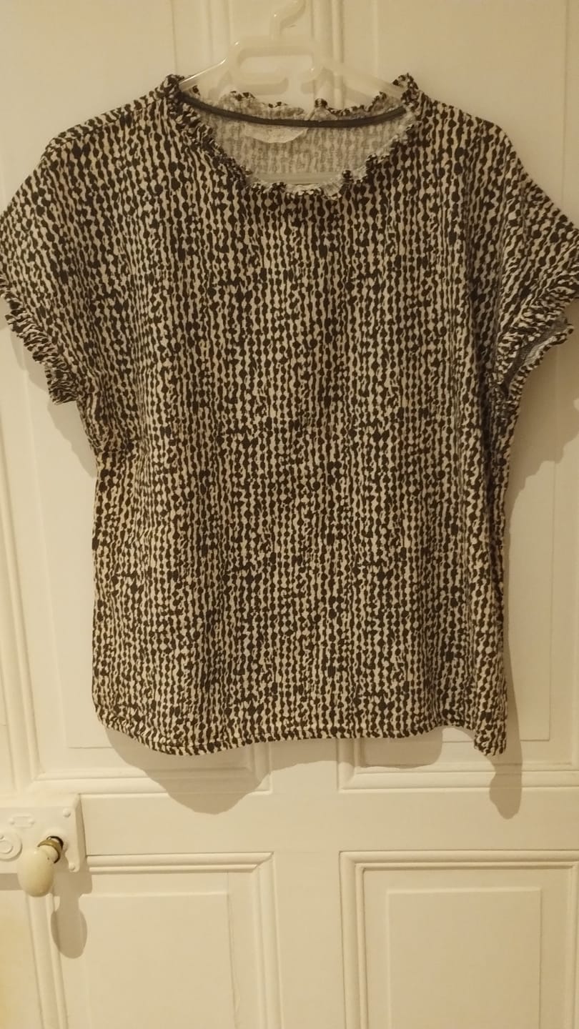 Customer photo review of Blouse Camélia – Armuré de coton savane graphique