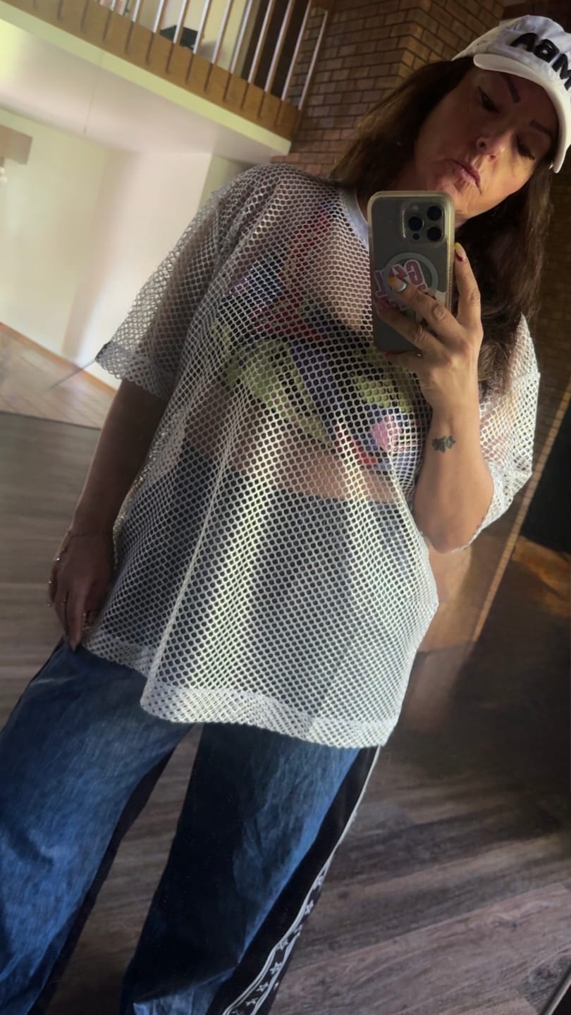 Customer photo review of Worldwide Unisex Mesh Crew Neck Top