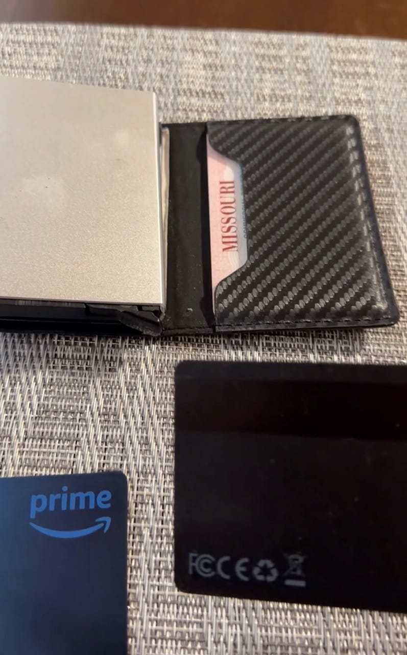 Customer photo review of SPOTMINDERS. Tracking Card PRO